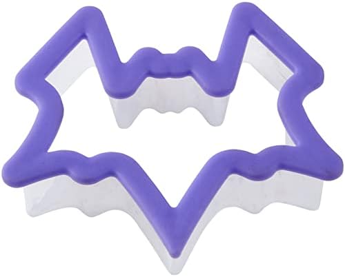 Wilton Bat Grippy Cookie Cutter with Purple Cushioned Handle 1
