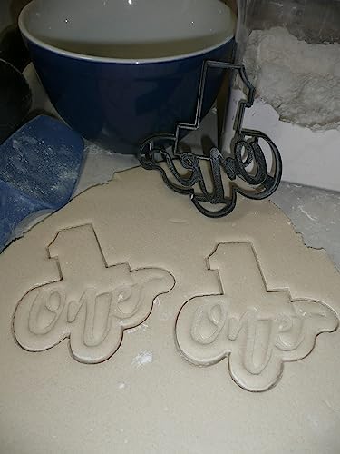 NUMBER ONE 1 BIRTHDAY BAKING COOKIE CUTTER USA