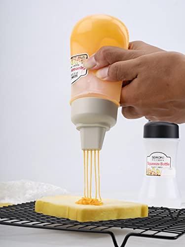 BBAUER PC Random Color Condiment Squeeze Bottle 1