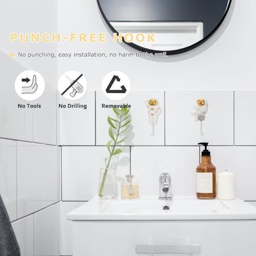 FOMIYES 4Pcs Astronaut Shape Wall Hooks 1