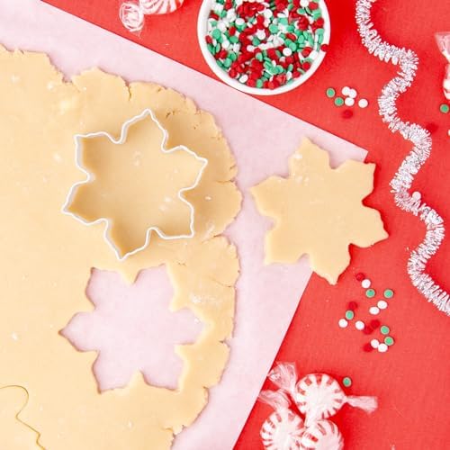 Cookie Cutter Kingdom Christmas Snowflake Cookie Cutter Set