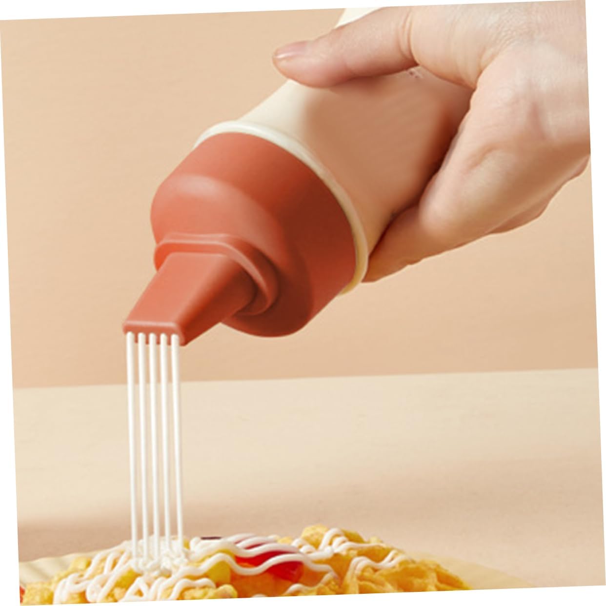 Mikinona 5-Hole Condiment Squeeze Bottle 350ml Red