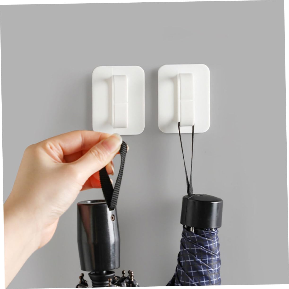 Healifty 4Pcs Wall Mount Spray Bottle Hooks for Organization