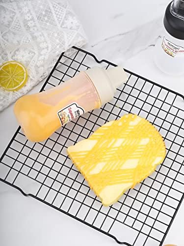 BBAUER PC Random Color Condiment Squeeze Bottle 1