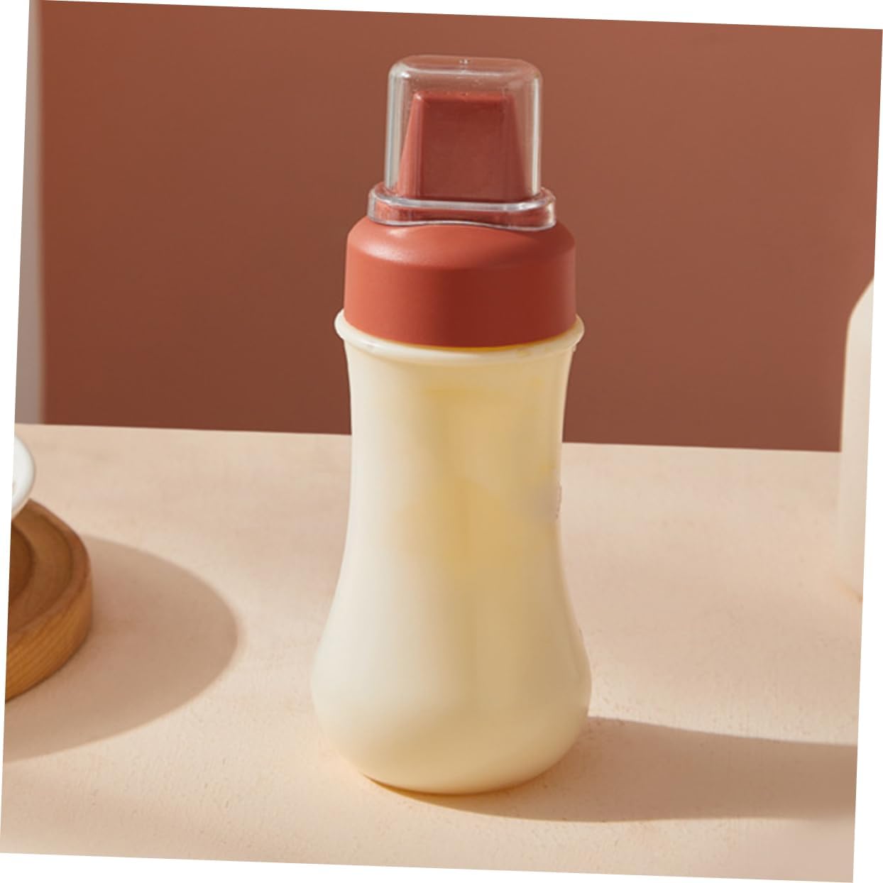BRIGHTFUFU Plastic Squeeze Condiment Bottle 350ml Red