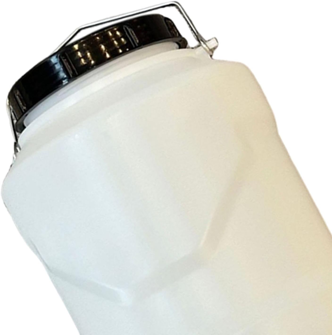 Hanging Sauce Dispenser 3L Refillable Condiment Bottle for Kitchen Use