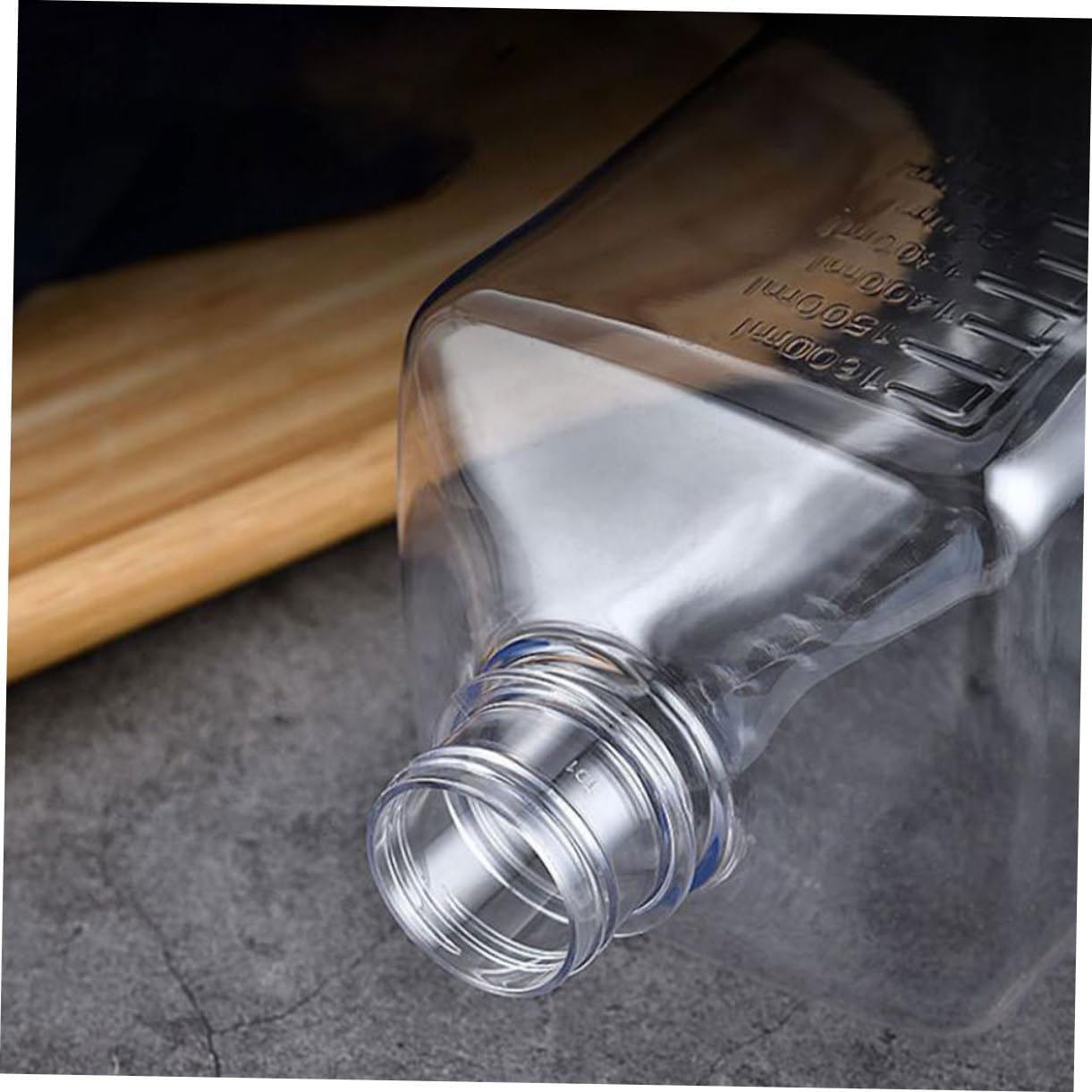 Angoily 8cc Condiment Squeeze Bottle for Kitchen Use