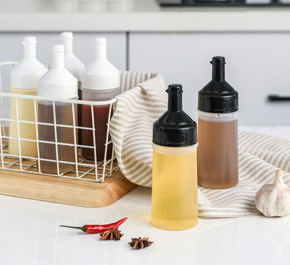 4 Pack 250ml Plastic Squeeze Bottles for Condiments