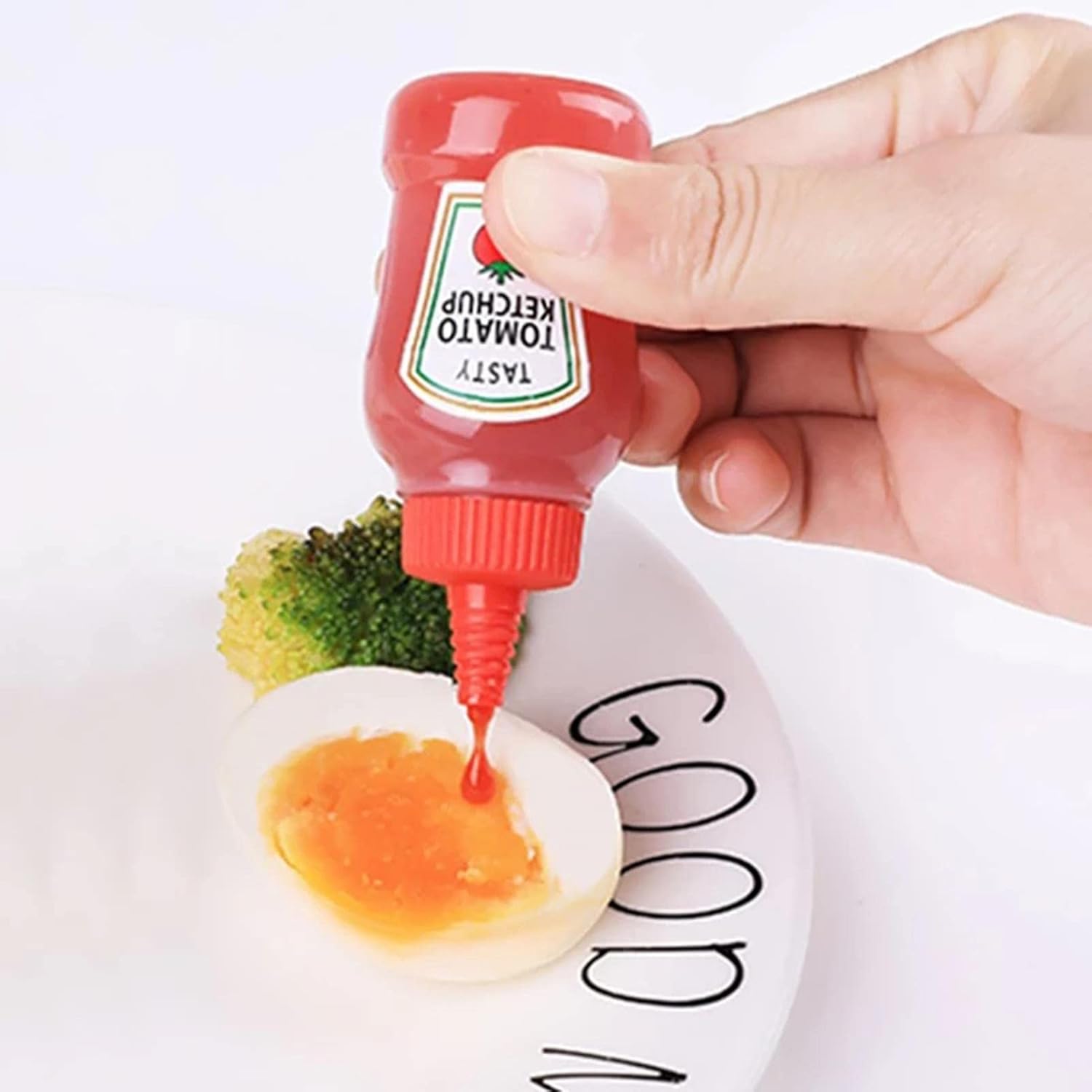 Kumprohu Ketchup Bottles Refillable Squeeze Jar for Condiments