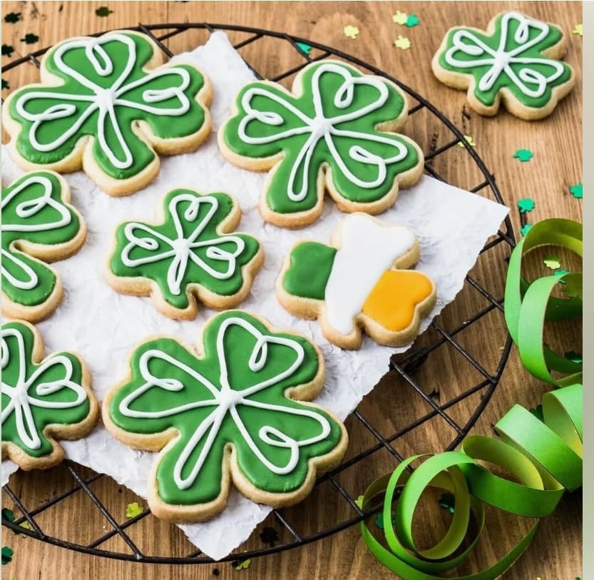 5Pcs Shamrock Cookie Cutters Set for St Patricks Day