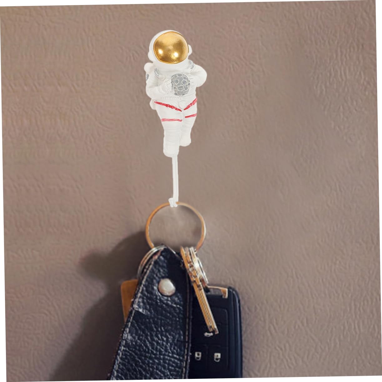 Homoyoyo Space Astronaut Wall Hook Organizer
