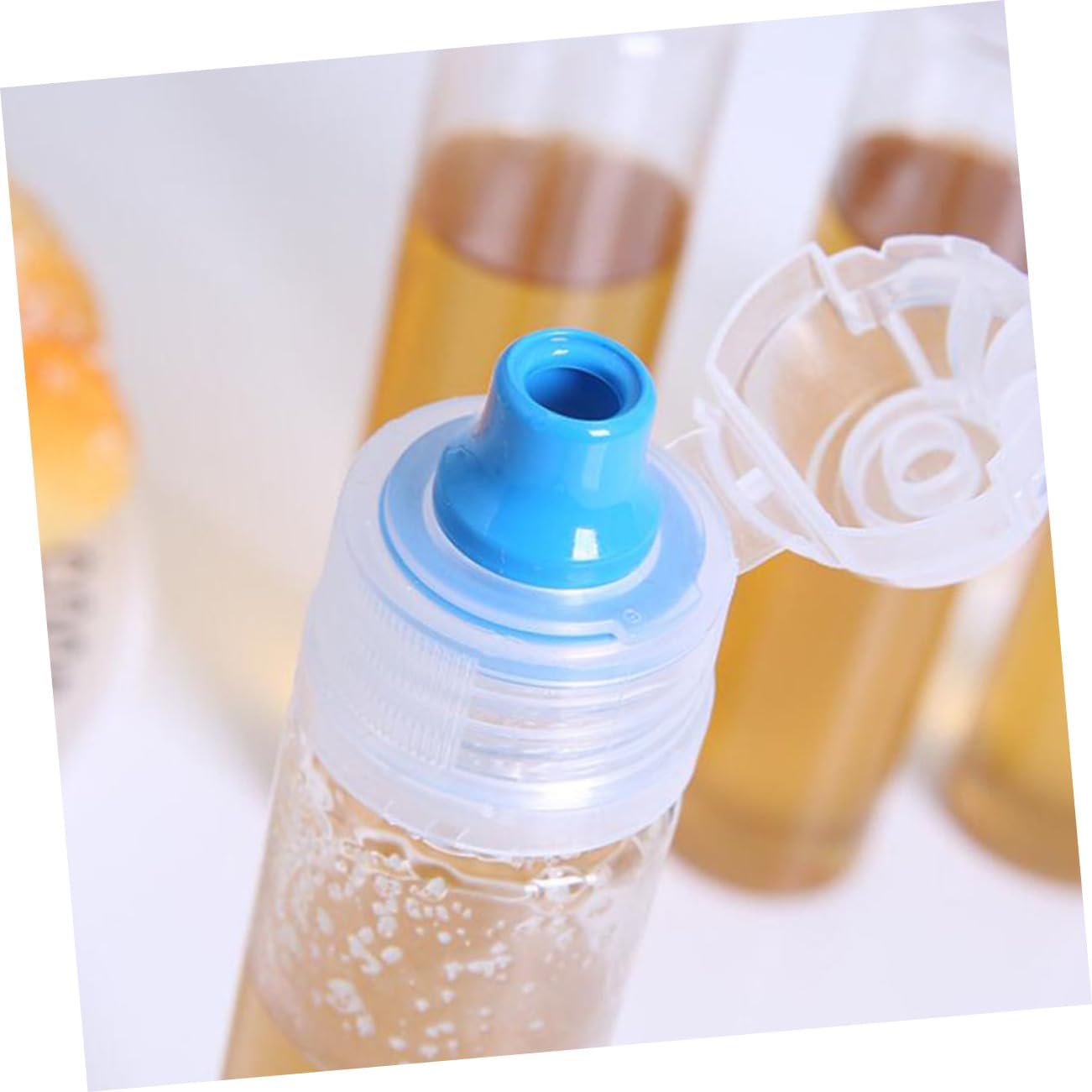 LALADEFIEE 4 Pack PVC Condiment Storage Bottles