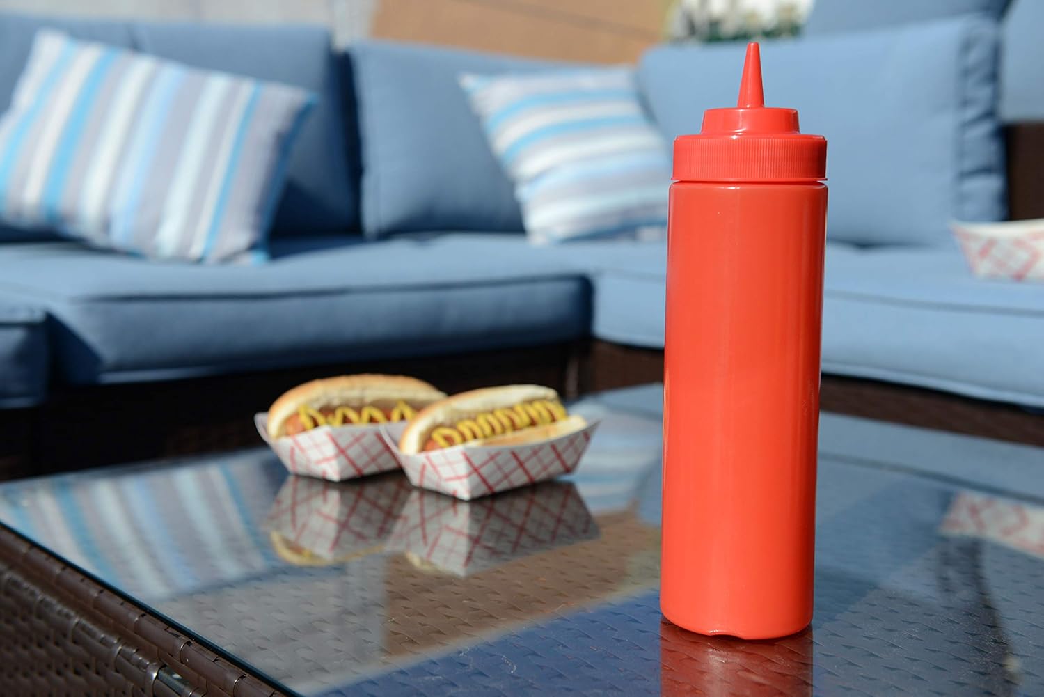 8 Pack 24 Oz Red Condiment Squeeze Bottles