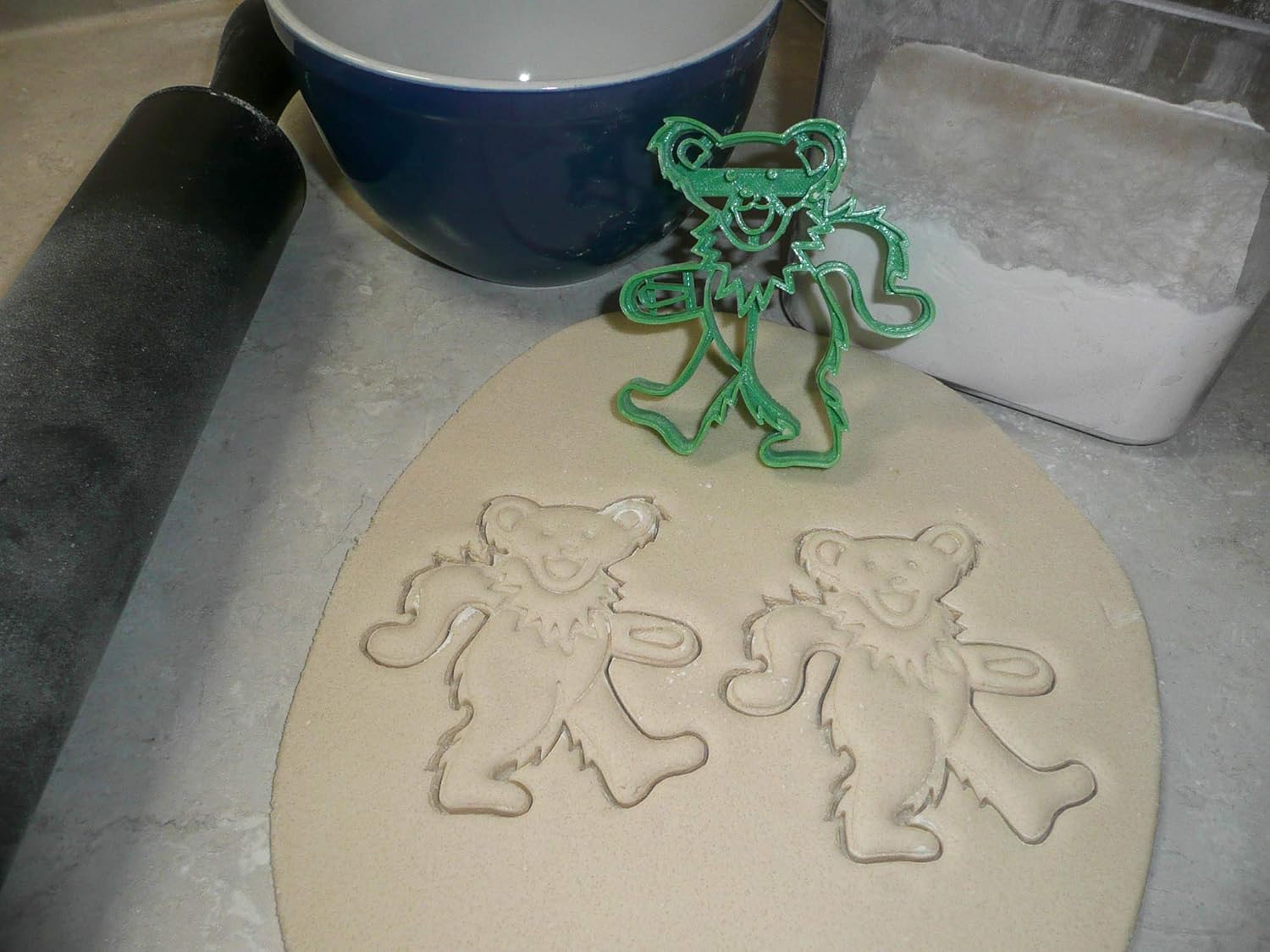 Dancing Teddy Bear Cookie Cutters Set of 2 1