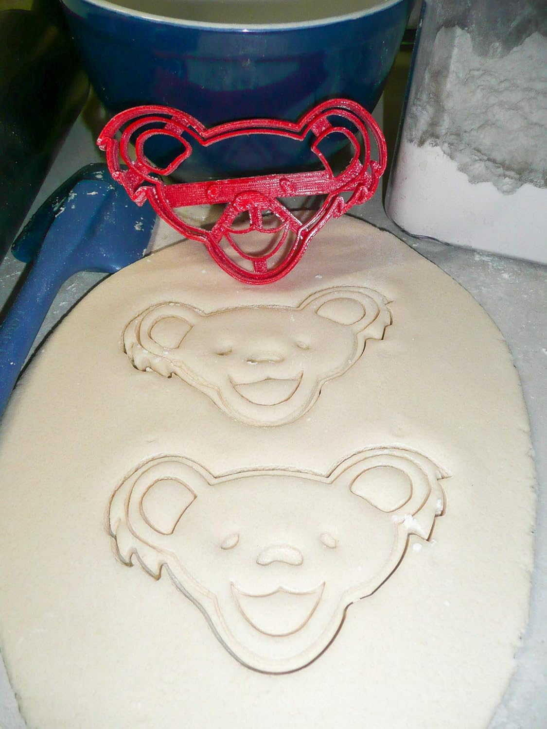 Dancing Teddy Bear Cookie Cutters Set of 2 1