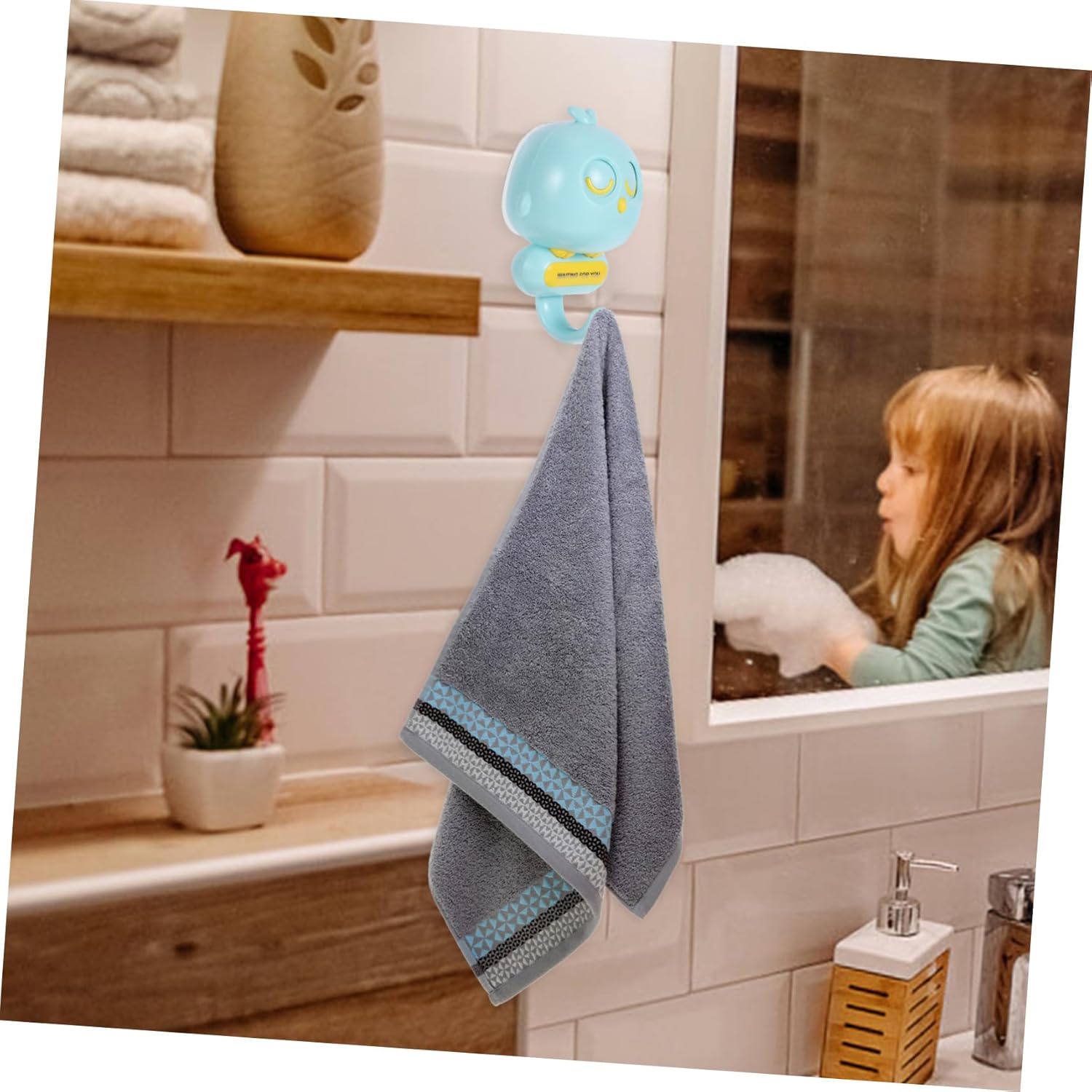 ULTECHNOVO Adorable Cartoon Bird Wall Hooks Key Hangers 1