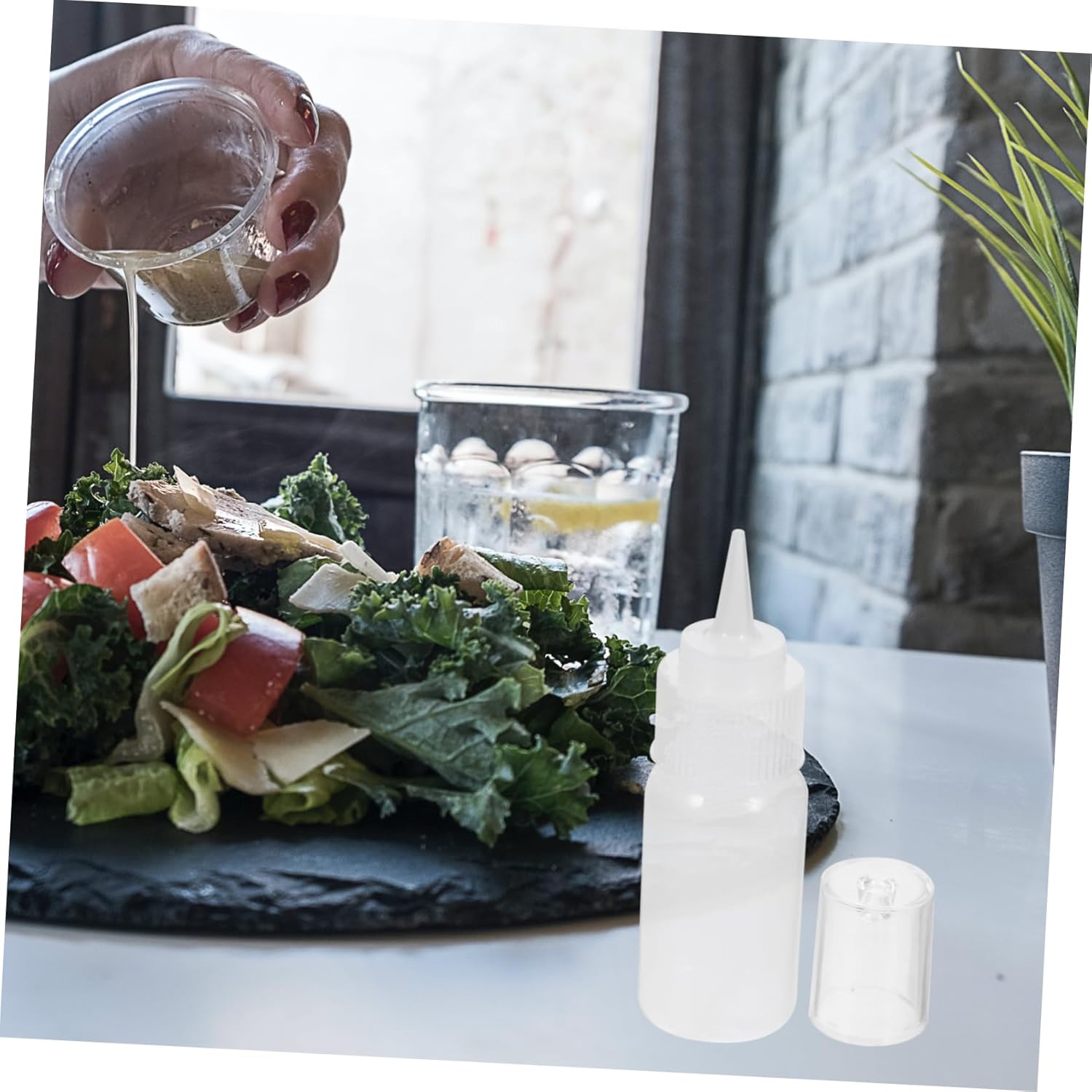 HOLIDYOYO 2pcs 30ml Condiment Squeeze Bottles