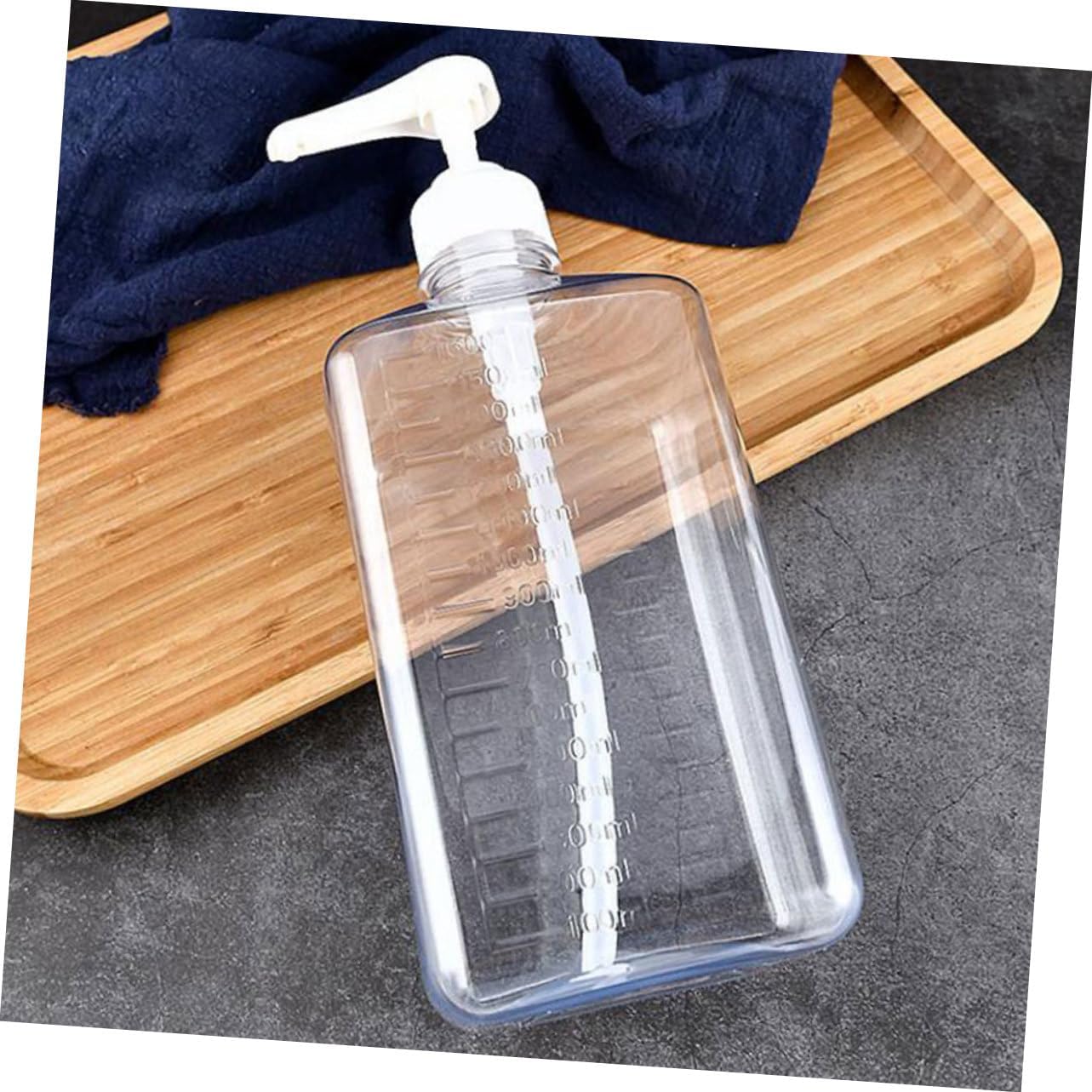 Angoily 8cc Condiment Squeeze Bottle for Kitchen Use