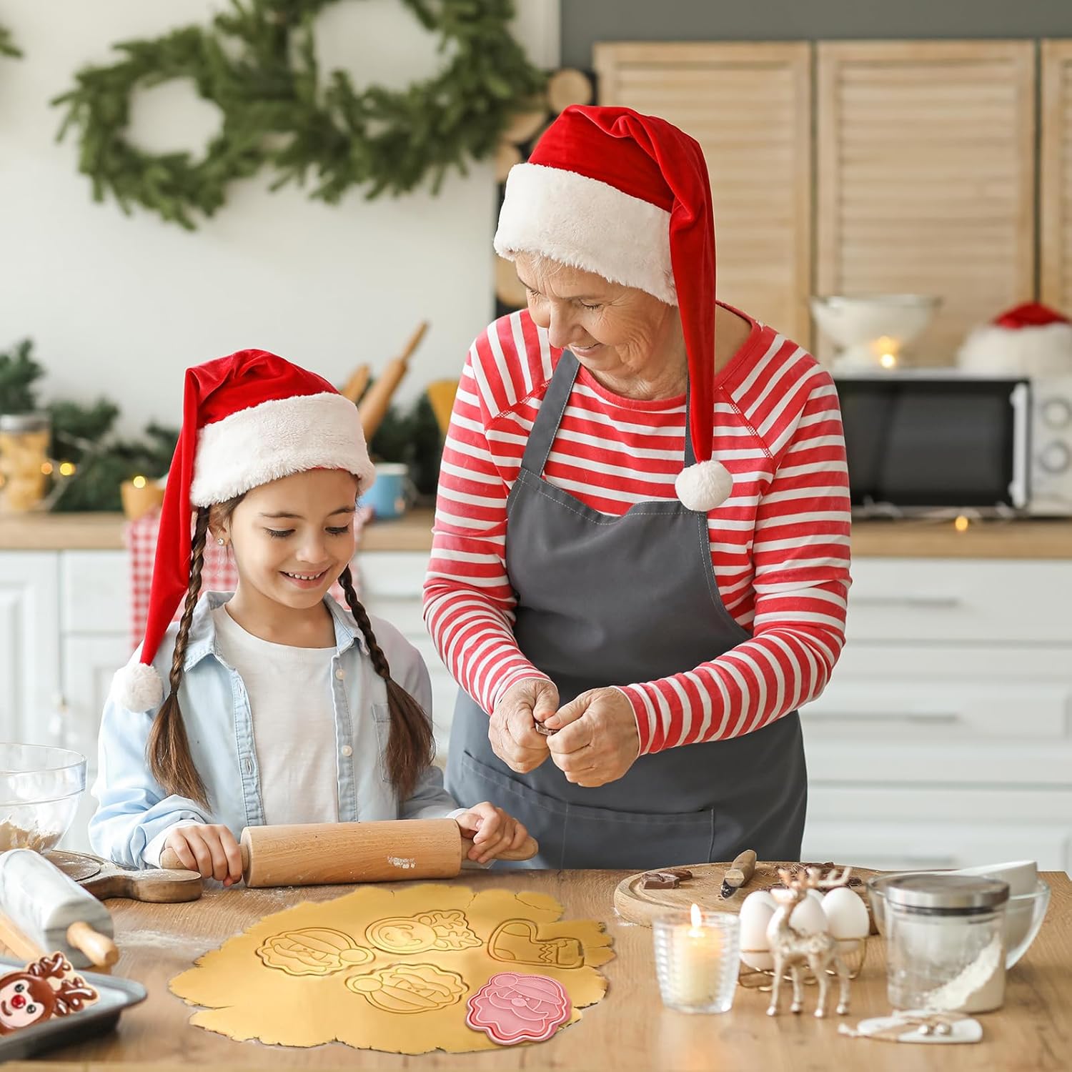 Favonuovy 8 Pcs Christmas Cookie Cutters Set