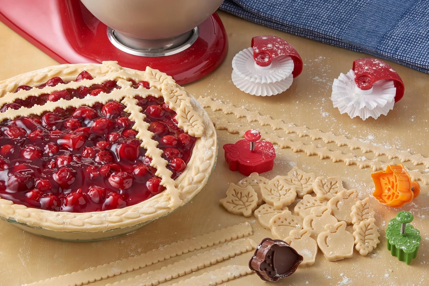 Talisman Designs Plunger Pie Crust Cutters 4-Piece Set